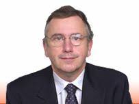 Chris Lowe (journalist)