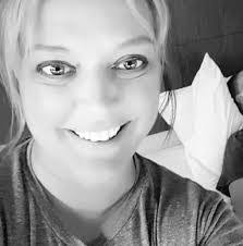 Shannon Foraker's Instagram, Twitter & Facebook