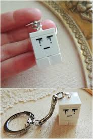 Things to make with le0000000gos / 31 awesome thin. 17 Totally Cool Diy Lego Crafts That Are Fun To Make And Use Diy Crafts