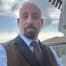 Hello, PTPA 🙏🏻 I have two bank accounts with different banks here in the  UAE. One of them is linked to a personal loan, and I've recently lost my  job(tomorrow is my