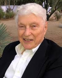 Robert Elsner's Instagram, Twitter & Facebook