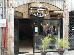 Check spelling or type a new query. Le Petit Salon Besancon Coiffeur Adresse