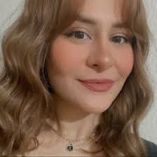 Elif Taşkıran (elifftskrn)