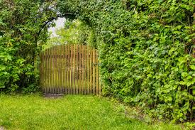 Wenn man einen zaun bauen möchte, hat man häufig die. Sichtschutz Selber Bauen 25 Garten Ideen Bau Anleitung