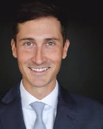 Harry Dixon's Instagram, Twitter & Facebook