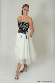 Amazing Short Black And White Wedding Dresses Love Love Love This Dress Too Bad It Is A Little Out Of Any Price Range I Co Black Lace Wedding Dress Short Lace Wedding Dress Tea Length Wedding Dresses Lace