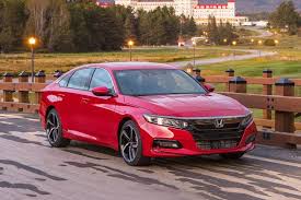 Our comprehensive coverage delivers all you need to know to make an informed car buying decision. 2020 Honda Accord Pictures 258 Photos Edmunds