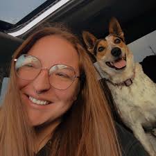 Unhinged jaws of beardy's the waving people