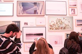 Mehr infos auf der webseite. The Frame Samsung Macht Das Gemalde Zum Fernseher All About Samsung