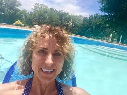 Gail Worth (@Gailworth)