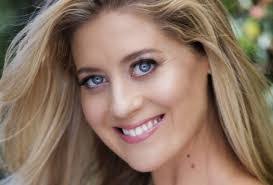 Deborah Chesney's Instagram, Twitter & Facebook