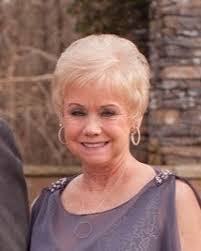 Donna Hayes's Instagram, Twitter & Facebook