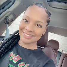 Tonya Renee (@God_iz_so_good)