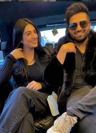 Pakistani actress sarah khan and noor khan with mother. Falak Shabir And Sarah Khan About To Become Parents Soon