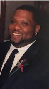 Keeley Willis's Instagram, Twitter & Facebook