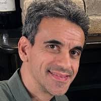 500+ perfiles de «Rizzo»