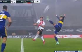 Jun 07, 2021 · la chopera, que es del tamaño de una heladera, tiene pintada la camiseta número 7 de river plate, la que usó el uruguayo en ese club. Rgdyhwtjiijbrm