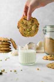 Pistazien Weisse Schokoladen Cookies Weich Amerikanisch Schokolade Cookies Cookies Rezept Pistazien