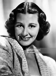 671 Gladys S Photos & High Res Pictures