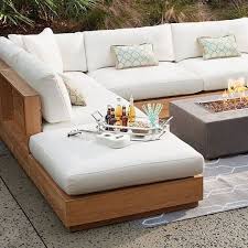 Here, a table and chairs gather on one side of the room, providing a spot for informal meals or games. Nice 44 Diy Unique Family Sofa Design Ideas Source Https Artmyideas Com 2019 01 30 44 Diy U Diy Living Room Furniture Diy Outdoor Furniture Furniture Decor