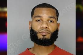 Ronnie Sandifer's Instagram, Twitter & Facebook