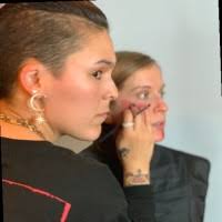 9 "Laura Alejandre" profiles