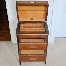 Vintage Sewing Cabinet By White Sewing Machine Products Toronto Canada White Sewing Machine Sewing Cabinet Vintage Sewing
