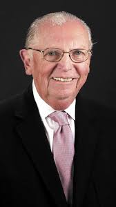 John Q. Paulsen, longtime Fargo Clinic leader and public servant, dies at  95