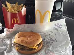 2x fleisch und 2x käse. Double Cheeseburger Meal Bild Von Mcdonald S Upper Marlboro Tripadvisor