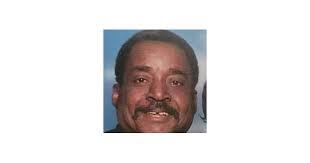 Junior Giles's Instagram, Twitter & Facebook