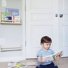 Heute Ist Internationaler Kinderbuchtag Habt Ihr Auch Eine Kleine Leseratte Zu Hause Und Welche Sind Momen Kinder Zimmer Kinderzimmer Wandbilder Kinderzimmer