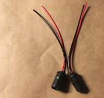 (2)AUTO WEDGE LAMP LED SOCKET WIRES T10 168 194 RUBBER Holder Adapter BULB PLUGS