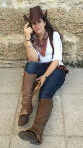 4 kostüme für kinder ohne nähen diy upcycling mamiblock. Cowgirl Costume Cowgirl Costume Cowgirl Costume Women Cowgirl Halloween Costume