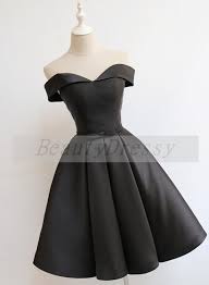 Black Off Shoulder Satin Knee Length Homecoming Dress 2019 Black Party Dress 2019 Homecoming Dresses Knee Length Black Formal Dress Short Short Black Bridesmaid Dresses