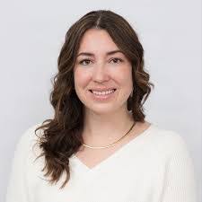 Shannon Barraza's Instagram, Twitter & Facebook