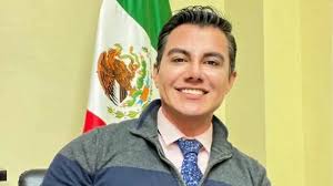 Asesinan a José Luis Pereira, secretario general del ayuntamiento de  Teocaltiche, en un restaurante. Los detalles en el primer comentario 👇🏽.