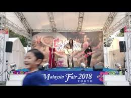 Am f c g getir yang menghalang tak besar mana. Fynn Jamal Terbang Tunduk Cover Live At Malaysia Fair 2018 Tokyo Chords Chordify