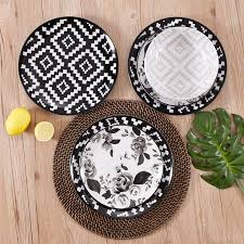 Black And White Melamine Dinnerware Sets Mainstays Melamine 12 Piece Black And White Dinnerware Set White Dinnerware Set Dinnerware Set White Dinnerware