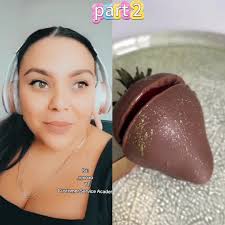 Delicious Dessert TikTok Tutorial: Veronica's Cake Cutting and Kneading