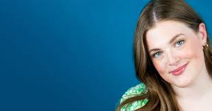 Elizabeth Akers's Instagram, Twitter & Facebook