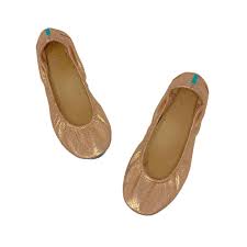 Please, add a shoe cream for tieks midnight blue and the rose'. Tieks Rose Gold Glam Ballet Flats Metallic Leather Sz Gem