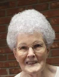 Caroline Henson's Instagram, Twitter & Facebook