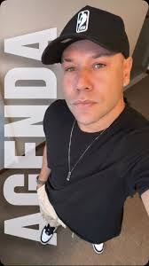 Yvonne Godoy's Instagram, Twitter & Facebook