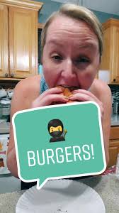 🥷 burgers! #ninjafoodi #recipes #over30 #momsoftiktok #burgers