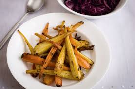 Though i've tried to improve on gordon's dishes, i often. Gordon Ramsay S Roast Turkey With Lemon Parsley And Garlic Dinner Recipes Goodtoknow