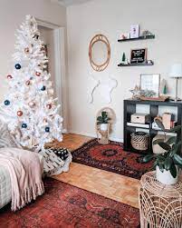 White Christmas Ornaments 12 Beautiful White Christmas Tree Ideas For Your Home