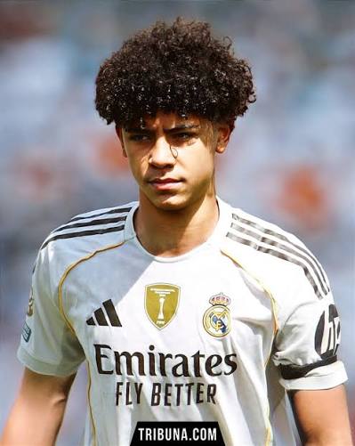  Cristiano Ronaldo Junior has trained with Real Madrid's U-16 team this  week, according to ESPN  Right where he should be 