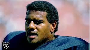 More Than a Number: Who's worn No. 76 in Raiders history?