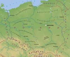 Provare a stilare una lista dei luoghi più belli, senza dimenticarne qualcuno, è pressoché impossibile, ci abbiamo provato e abbiamo realizzato una guida essenziale a cosa vedere assolutamente in polonia in una settimana o dieci giorni con mappa e cartina. Carta Fisica Polonia Europa Orientale Europa Paesi Home Unimondo