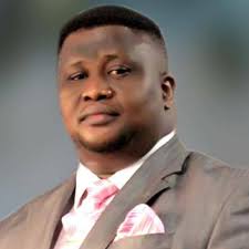 Tomorrow June 5, 2018, Dial My Heart plays host to the SINGLES FRANK TALKER-  PASTOR EZEKIEL ATANG of GHOR. He'll be fielding questions arising from his  book UNDERSTANDING SEX. Everything you need